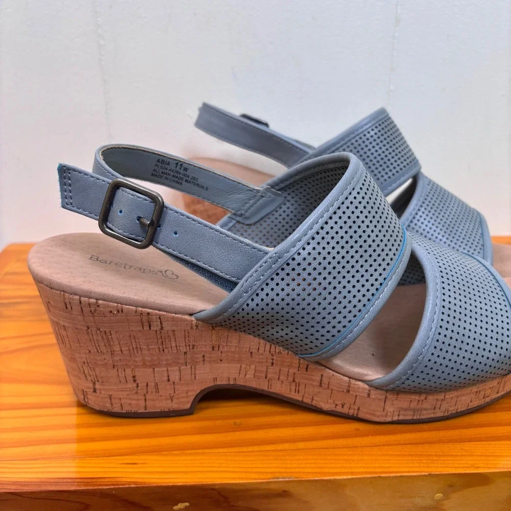 Baretraps Abia Wedge Sandals Perforated‎ Adjustable Strap Blue Comfort 11W